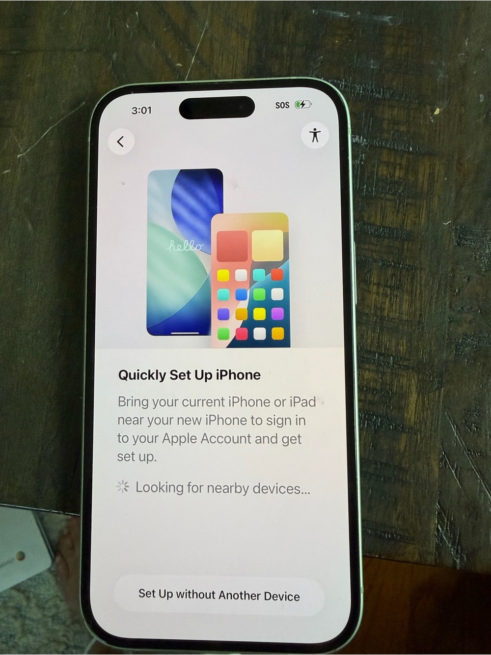 Apple iPhone 15 128 gb Mint Green Front Display pristine condition